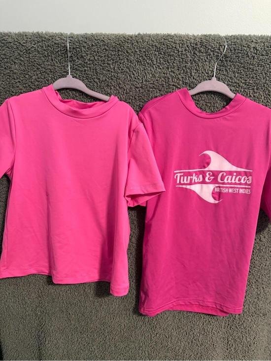 Cat & Jack Other - Girls Pink Short-Sleeve Rash Guard Tops